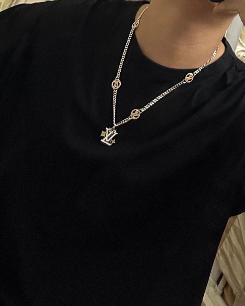 LV Necklaces